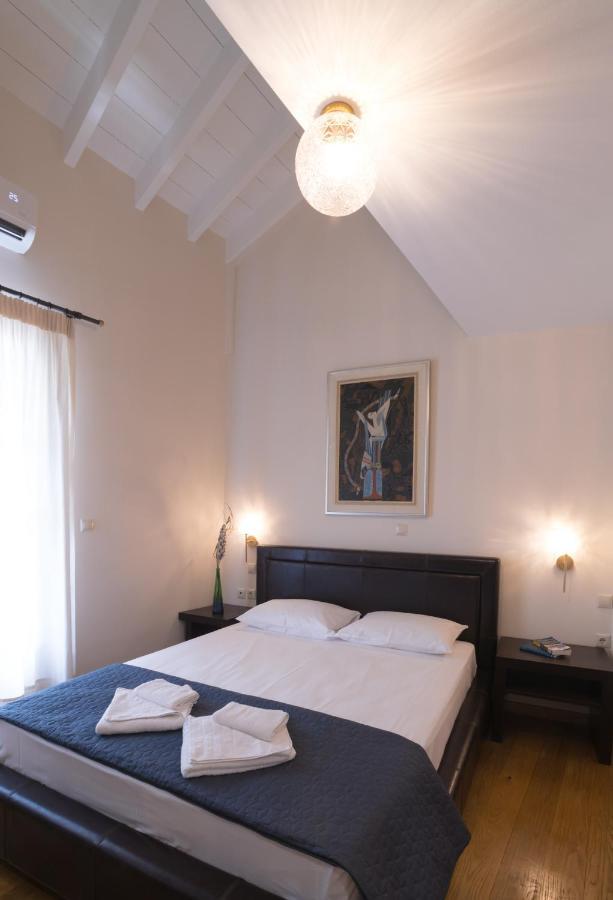 Pension Nikolaos Nauplion Buitenkant foto