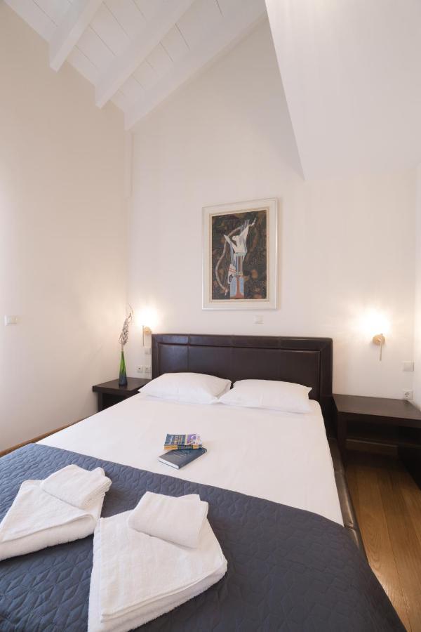 Pension Nikolaos Nauplion Buitenkant foto