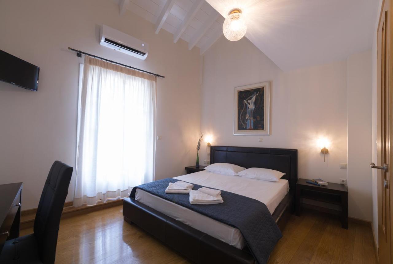 Pension Nikolaos Nauplion Buitenkant foto